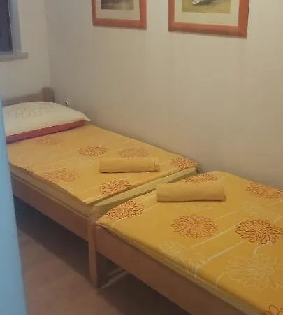 Apartmani Am Krk Town Zewnętrze zdjęcie