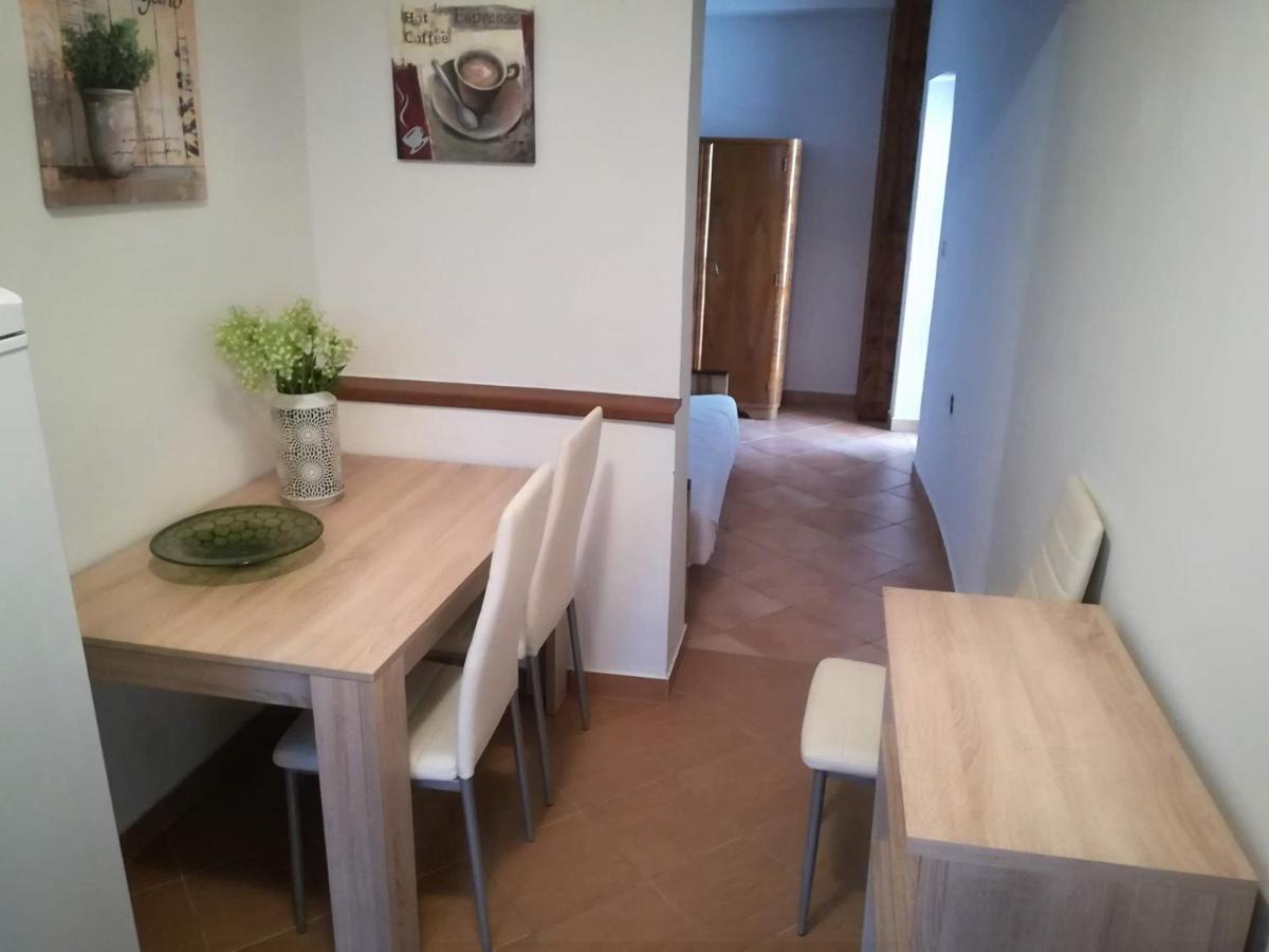 Am Apartment *