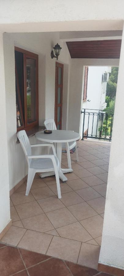 Apartment Am